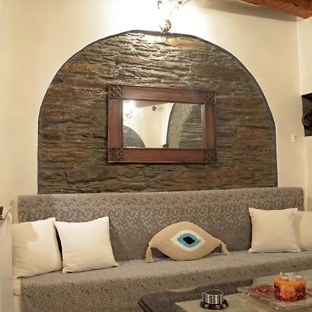 Lena Traditional Stone * Katakilos